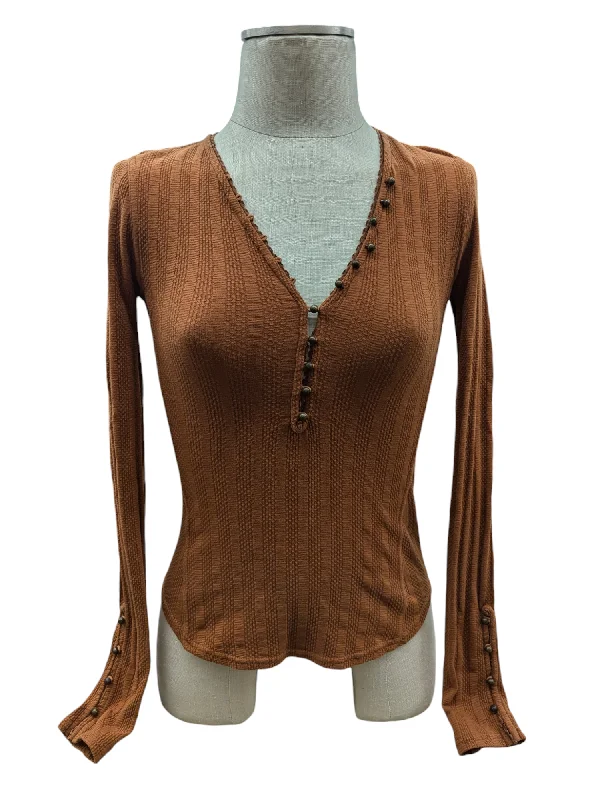 Top Long Sleeve By We The Free In Orange, Size: Xs